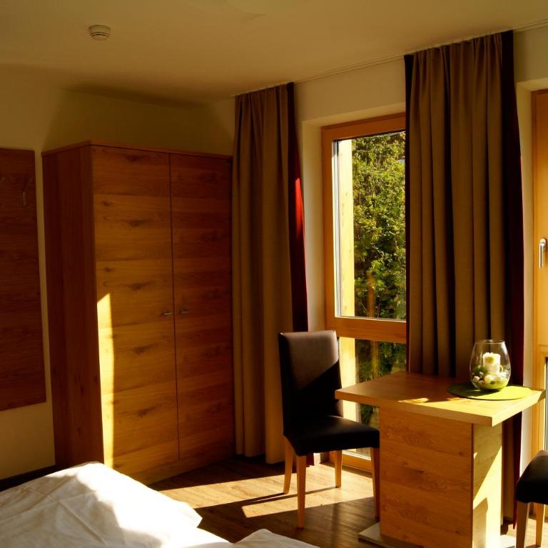 Haus Bergleben - Studio mit Balkon - 13
