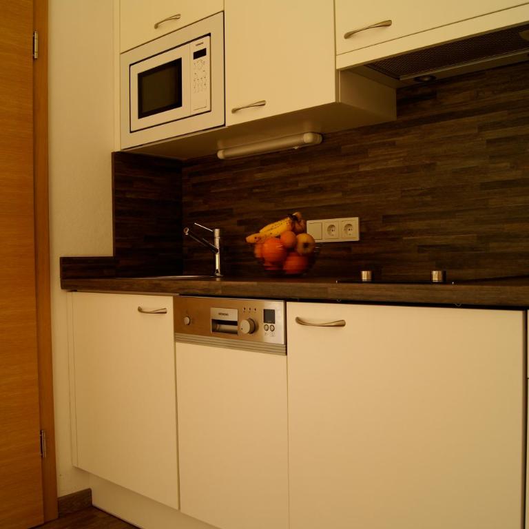 Haus Bergleben - Studio mit Balkon - 18