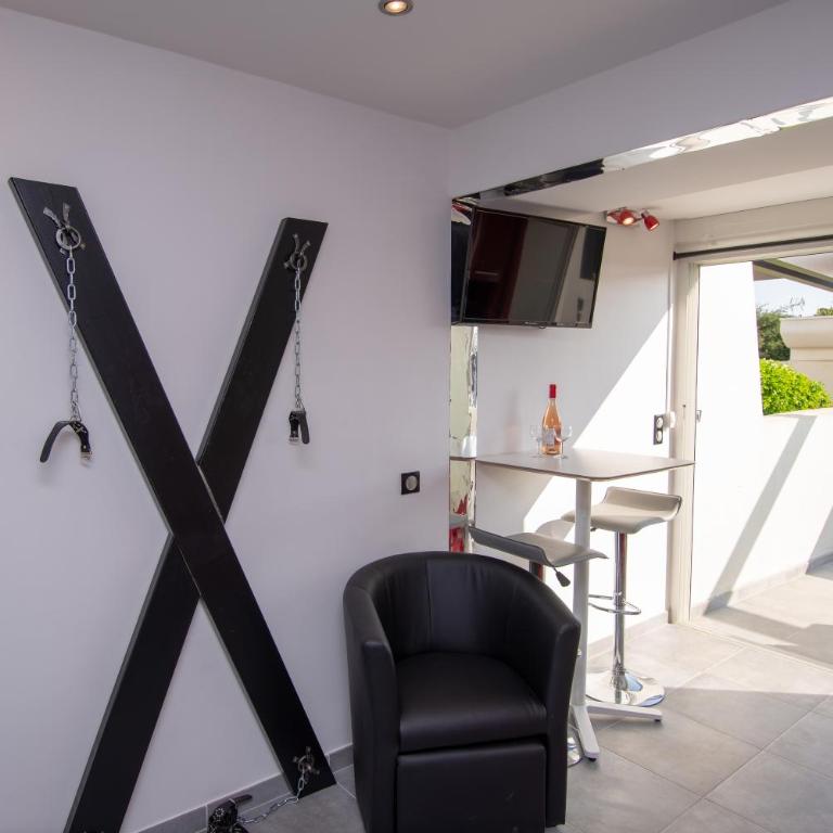 CapSexy Port Nature BDSM Naturist Village - Apartment with Terrace - 14