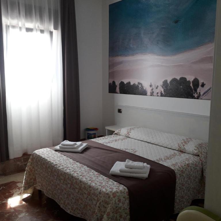 B&B L'Isola - Camera Standard Matrimoniale/Doppia con Letti Singoli - 3