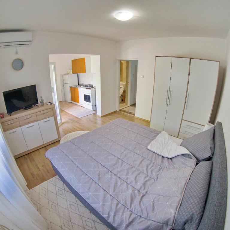 Apartmani Ambasador - Apartman - Prizemlje - 5