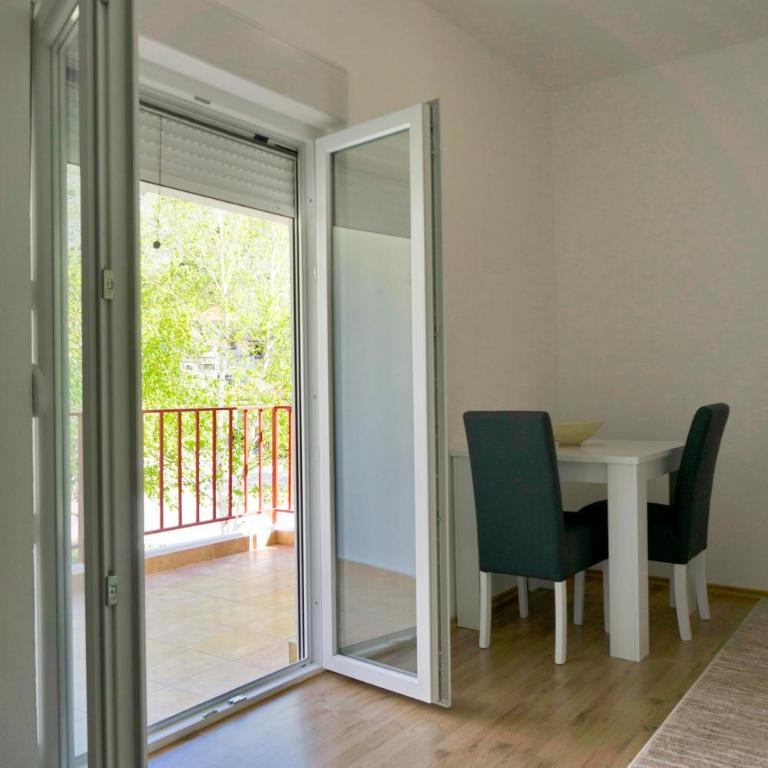 Apartmani Ambasador - Apartman - Prizemlje - 22
