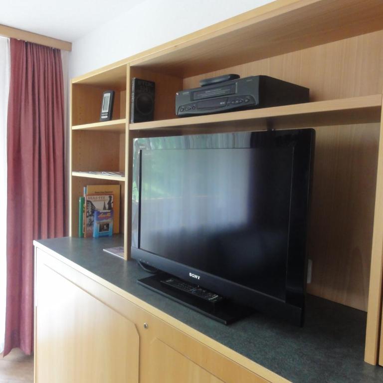 Helvetia Apartments - Apartment mit 2 Schlafzimmern - 1