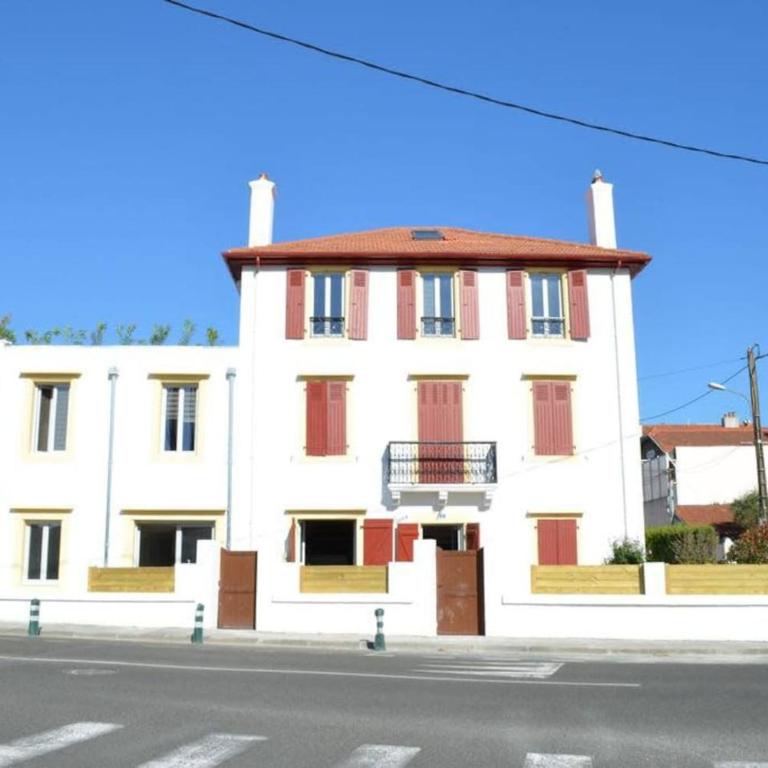 Duplex Elegant & Moderne - 3 chambres - Rooftop terrasse & Jacuzzi- Chélitz - Appartement 3 Chambres - 7