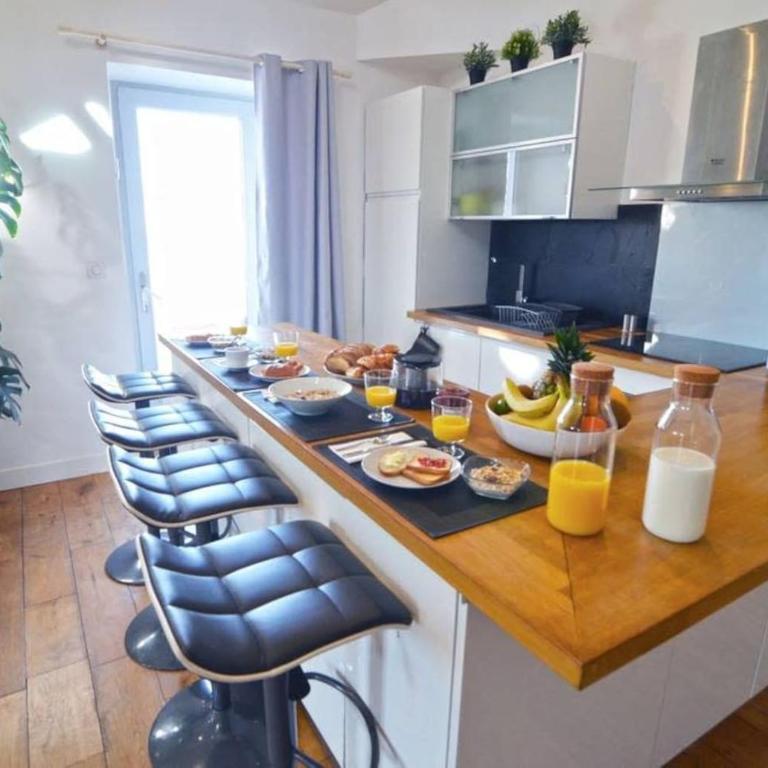 Duplex Elegant & Moderne - 3 chambres - Rooftop terrasse & Jacuzzi- Chélitz - Appartement 3 Chambres - 9