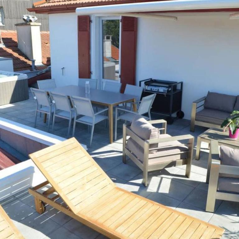 Duplex Elegant & Moderne - 3 chambres - Rooftop terrasse & Jacuzzi- Chélitz - Appartement 3 Chambres - 18