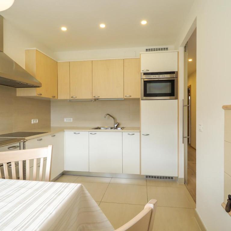 Appartamenti Casa Salesai - Appartamento con 3 Camere da Letto - 1