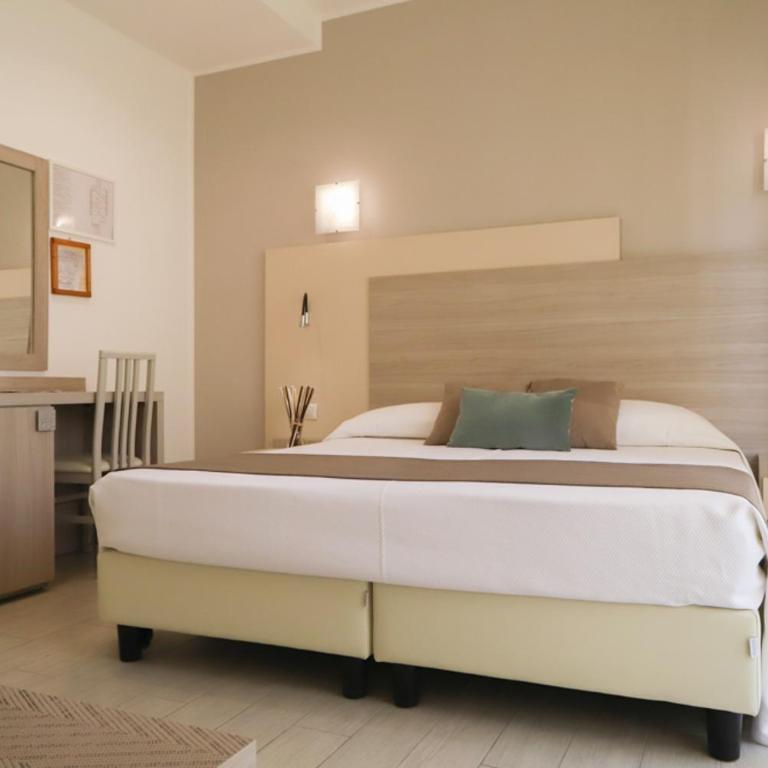 Hotel Residence La Palma - Camera Matrimoniale Standard - 1