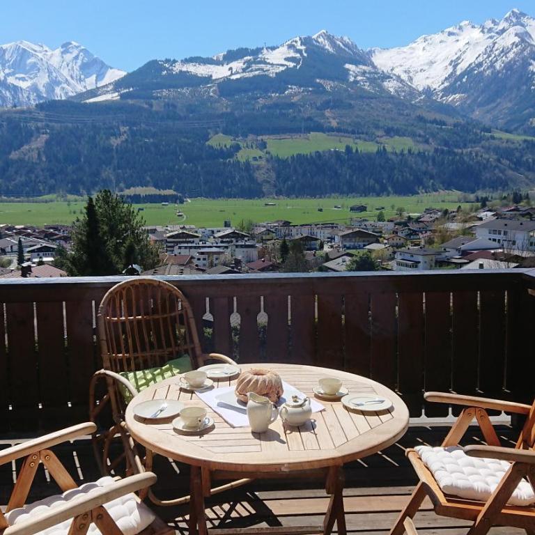 Ferienhaus Hohe Tauern in Piesendorf - Apartment mit Balkon - 1