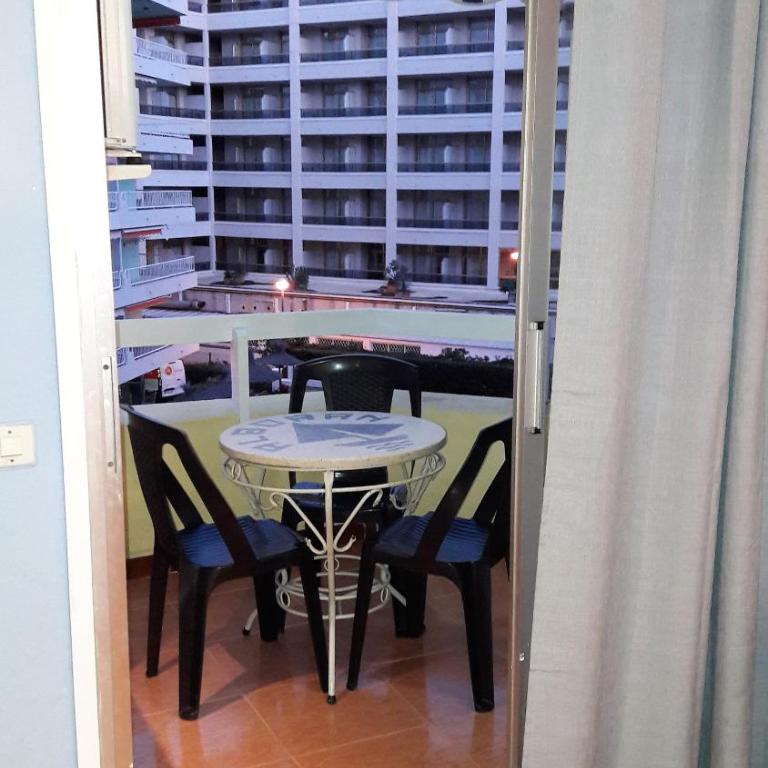 Apartamentos TSS Alboran - Apartamento con vistas a la piscina (2 adultos + 2 niños) - 35