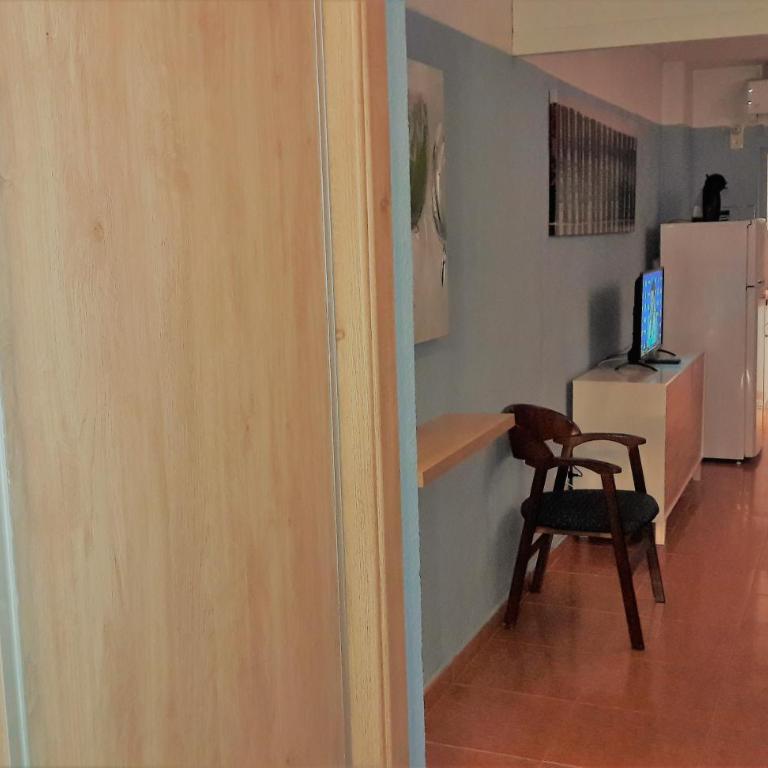 Apartamentos TSS Alboran - Apartamento con vistas a la piscina (2 adultos + 2 niños) - 32