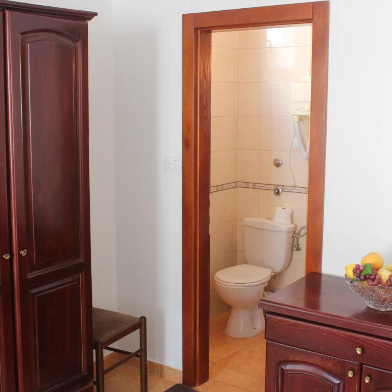 Nir Apartments Budva - Studio with Terrace - 9