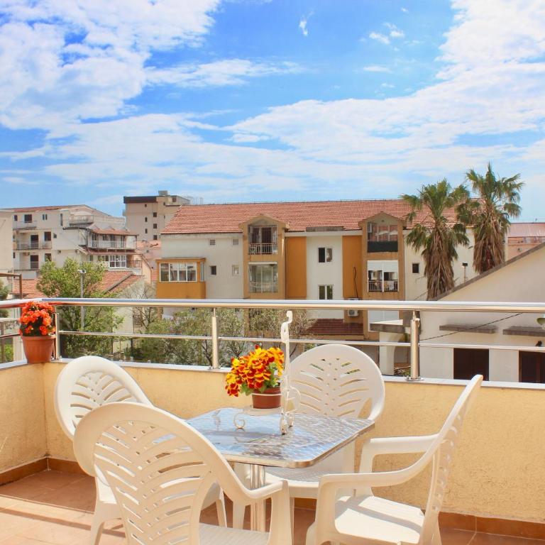 Nir Apartments Budva - Two-Bedroom Suite - 1