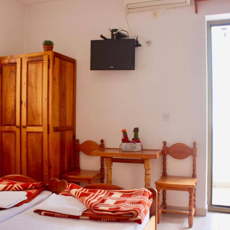 Nir Apartments Budva - Twin Room with Balcony - 16