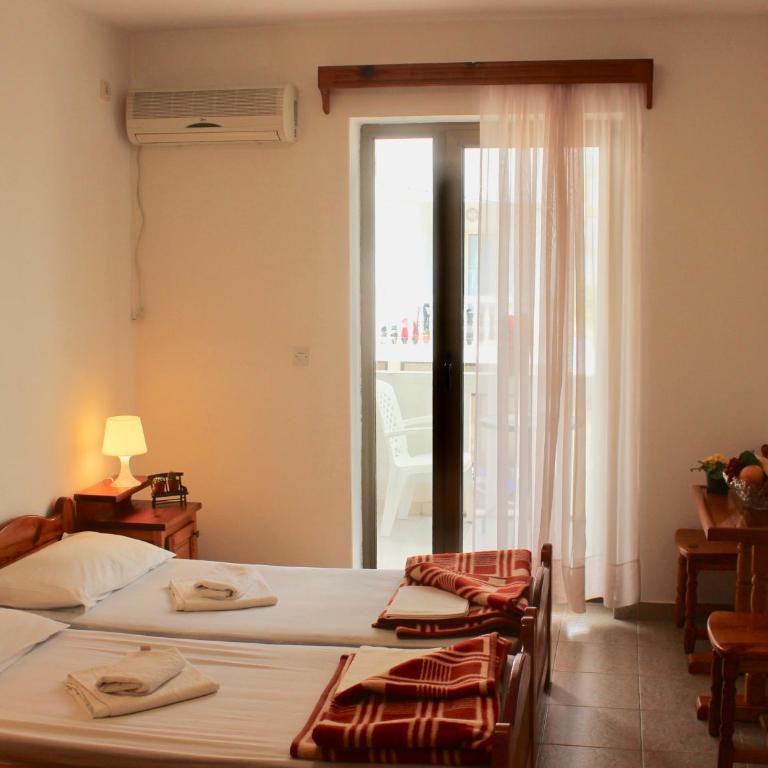 Nir Apartments Budva - Twin Room with Balcony - 21