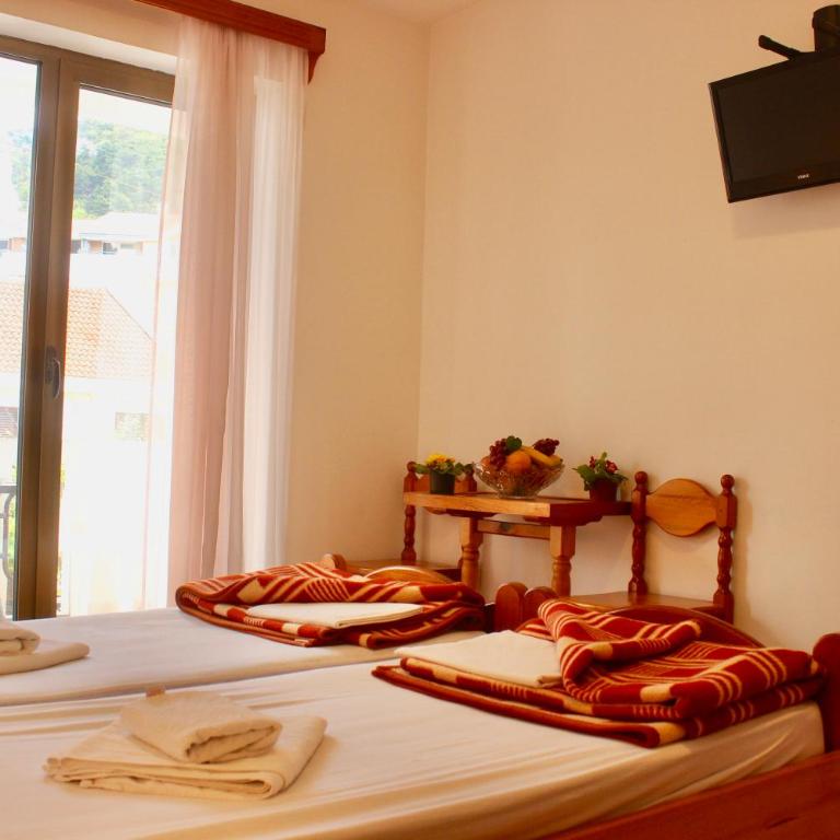 Nir Apartments Budva - Twin Room with Balcony - 24