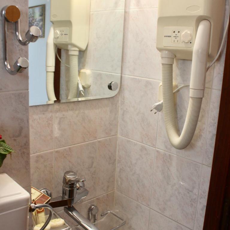 Nir Apartments Budva - Twin Room with Balcony - 37