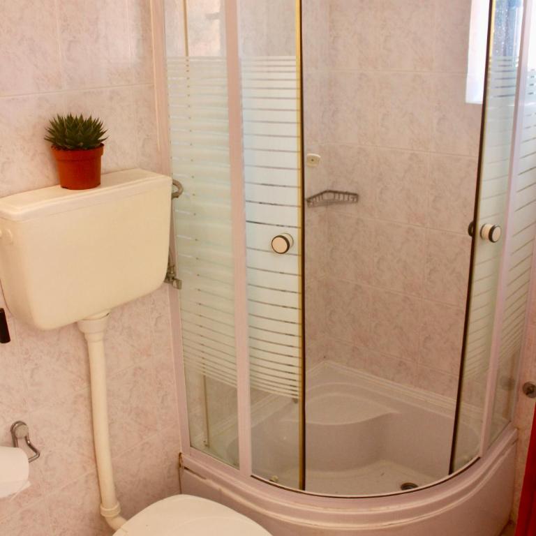 Nir Apartments Budva - Twin Room with Balcony - 34