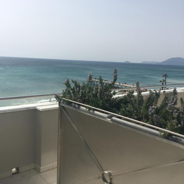 Vela d’Oro - Deluxe Double Room with Balcony and Sea View - 33