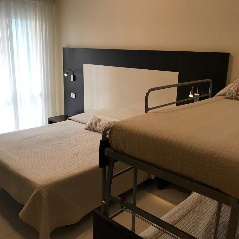 Hotel Ricchi - Quadruple Room with bunk bed - 3