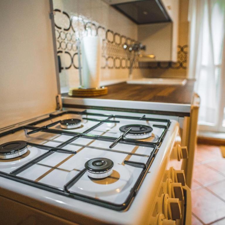 EVELYN'S HOME - Giardino&BBQ - Appartamento con 1 Camera da Letto - 4