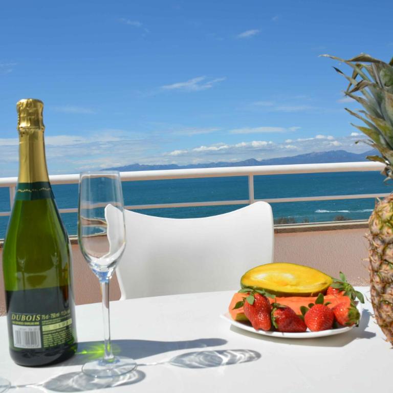Saval Rits - Apartamento con vistas al mar - 1
