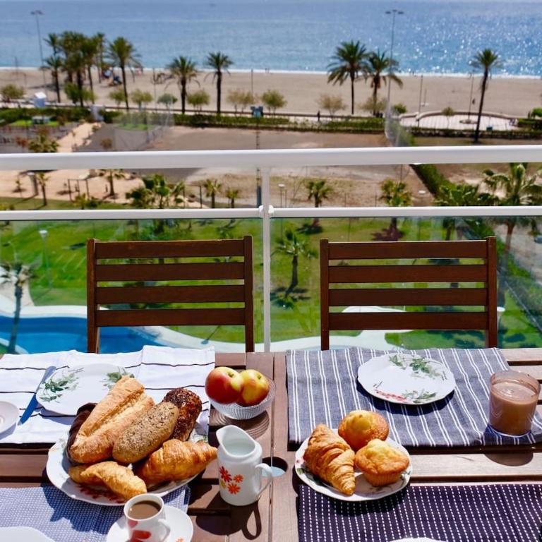Seafront Penthouse Almeria - Two-Bedroom Apartment - 45