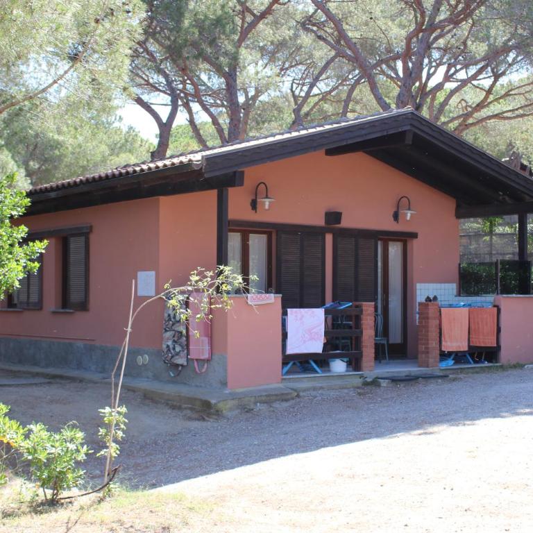 Camping Lacona Pineta - Bungalow con 2 Camere da Letto - 14