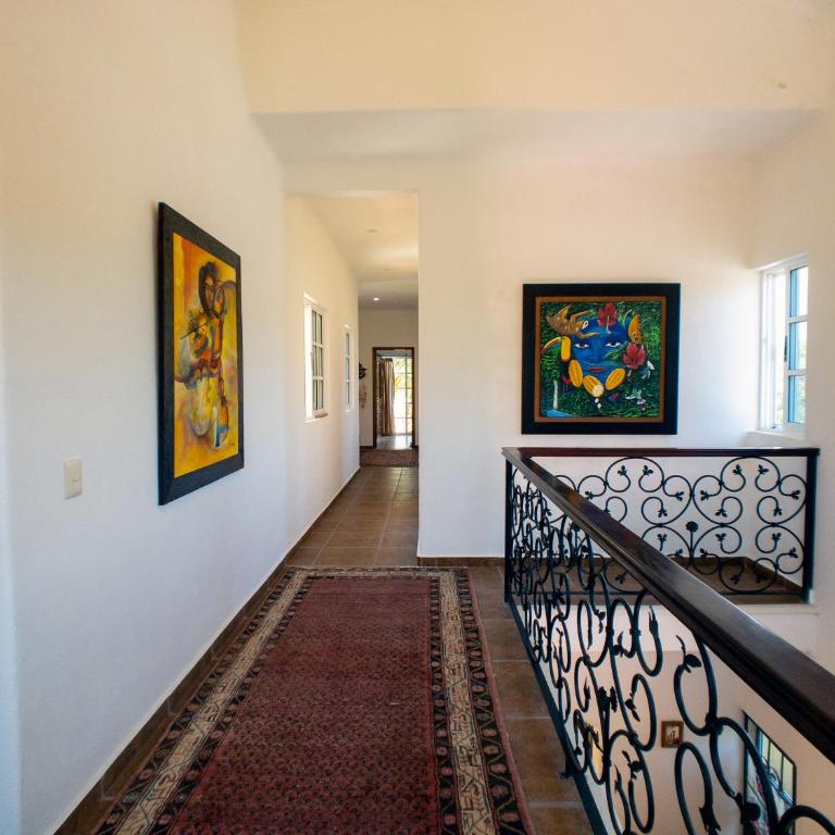 Casa Zarah - Hacienda Family Home - Pool and 2-Block to Beach - Three-Bedroom Villa - 26