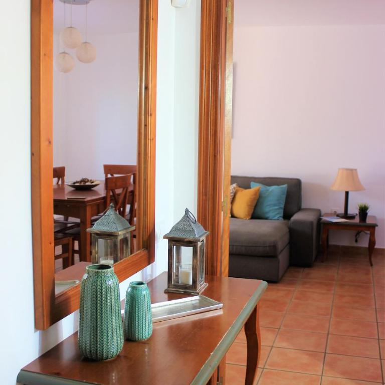 CASA MARTA duplex con piscina privada en Corralejo - Three-Bedroom Villa - 60