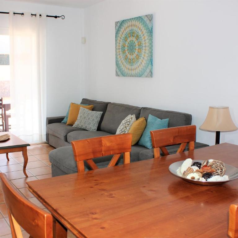 CASA MARTA duplex con piscina privada en Corralejo - Three-Bedroom Villa - 54