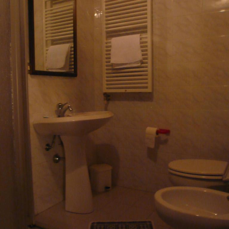 Hotel Camping Grivola - Camera Quadrupla - 2