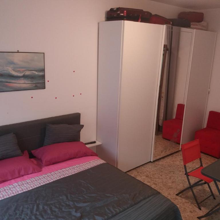 Apartament Silvy Trastevere - Camera Matrimoniale con Bagno Privato Esterno - 7