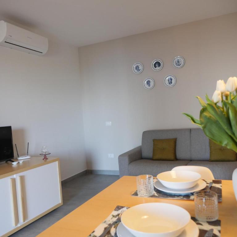 Poggio Miramare Luxury Home - One-Bedroom Apartment - 3