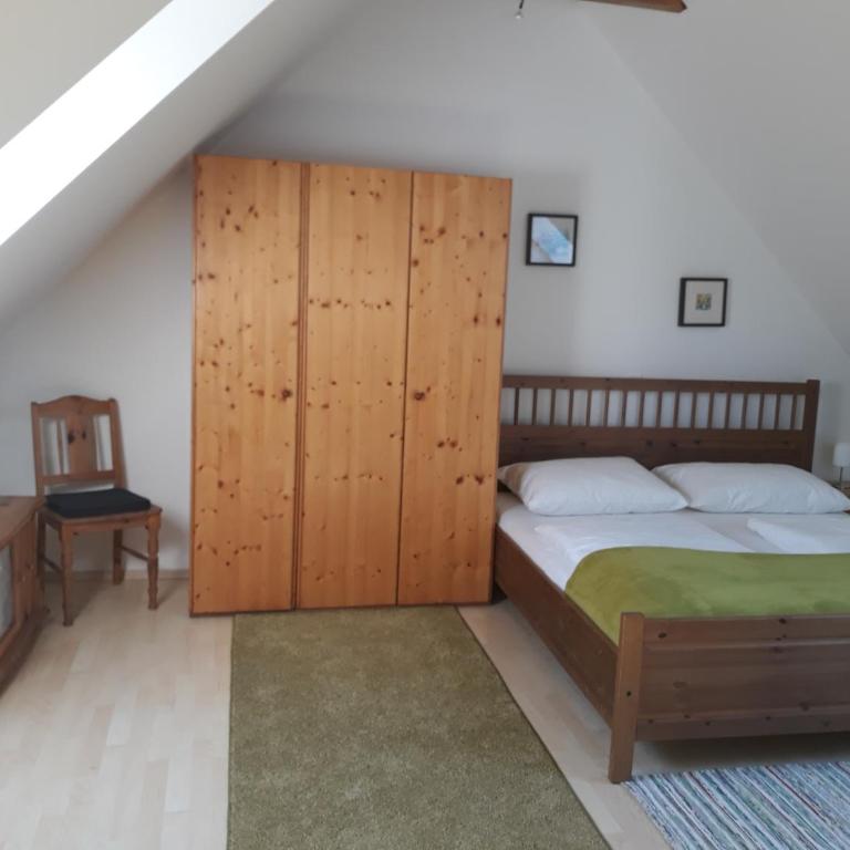 Russhof-Fam.Thomann - Dreibettzimmer - 2