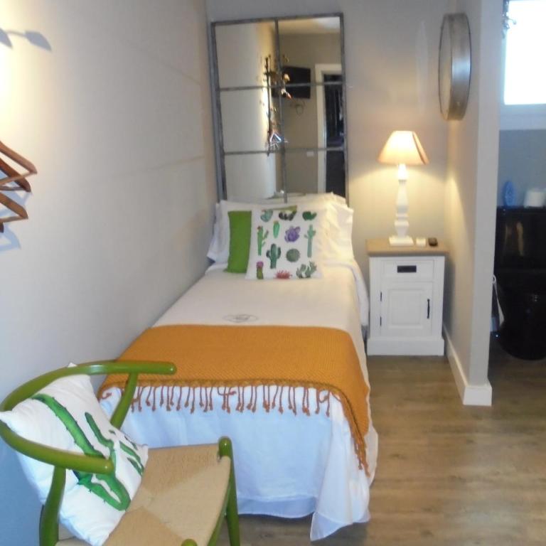TAK Boutique Old Town Marbella - Habitación Individual con baño - 1