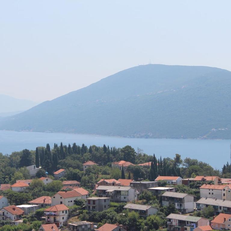 Duplex Vukovic - Dupleks Apartman sa 4 Spavaće Sobe i Pogledom na More - 27