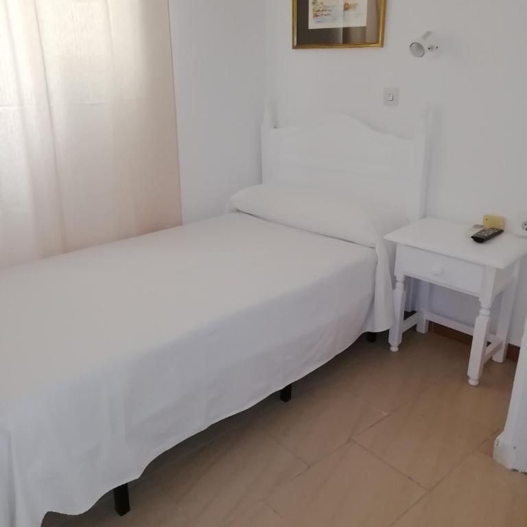 Hostal Sierpes - Habitación Individual - 1