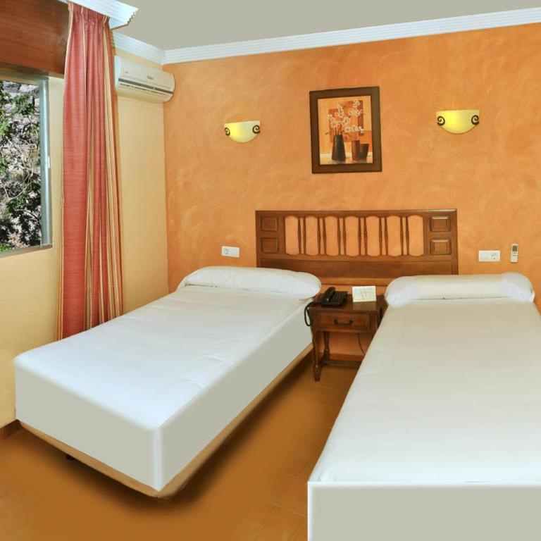 Arrayanes Playa Almuñecar - Habitación Doble - 1 o 2 camas - 3