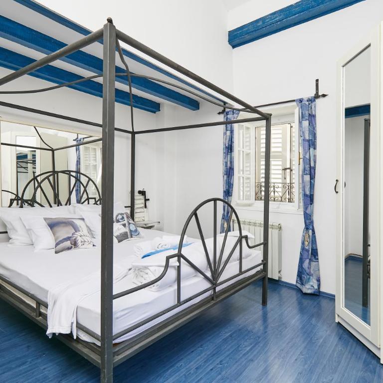 Old Town Aspida - Central & Unique - Three-Bedroom Villa - 30