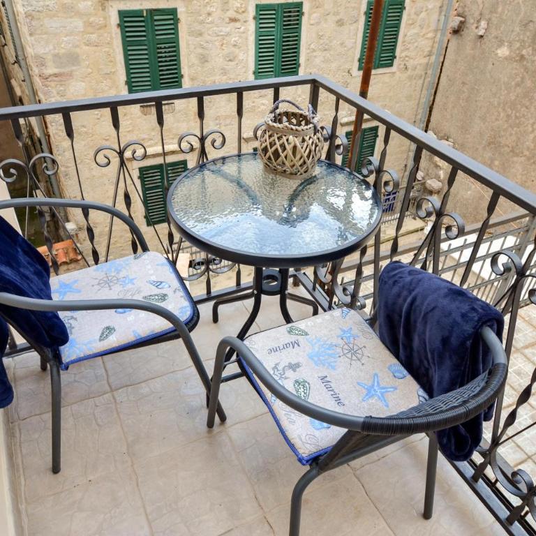 Old Town Aspida - Central & Unique - Three-Bedroom Villa - 38