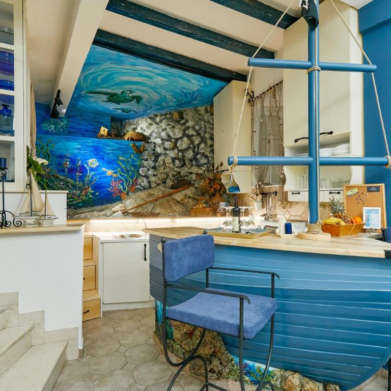 Old Town Aspida - Central & Unique - Three-Bedroom Villa - 16