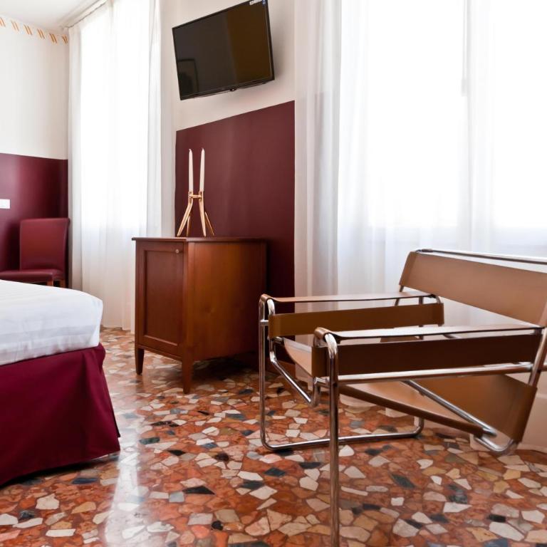 Antico Hotel Vicenza - Camera Matrimoniale Superior - 3
