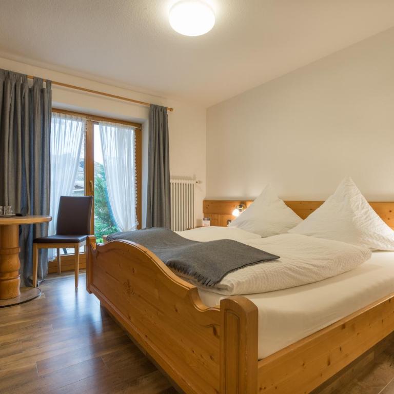 Gästehaus Carola - Doppelzimmer mit Terrasse - 2