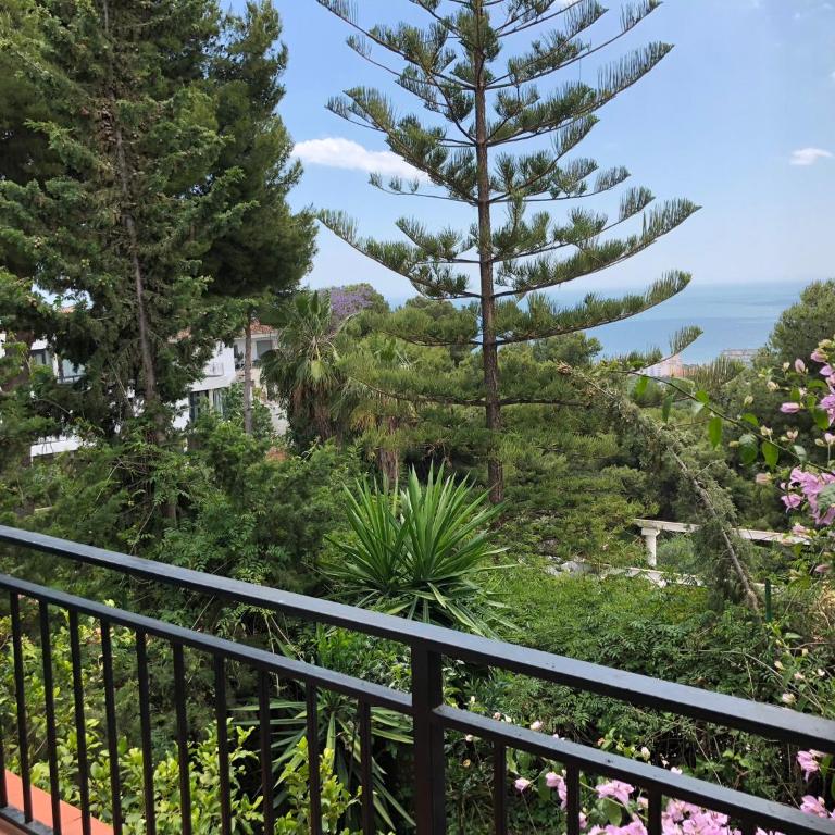 Rentcostadelsol Villa Pinares-Malaga - Villa - 44