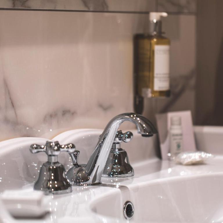 Grand Hotel Bellevue - Grand Place - Chambre Double Classique - 3