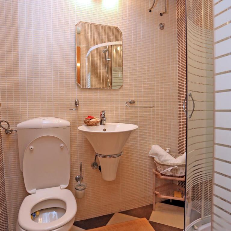 Tamaris Apartmani Igalo Centar - Apartment with Sea View - 10