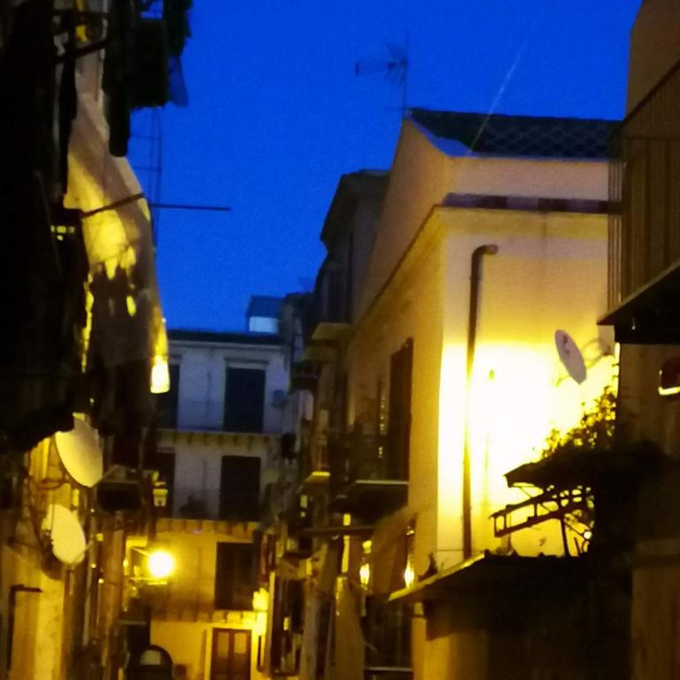 Stranizza d'amuri, al Capo vero cuore di Palermo vedi anche atocà1 - Casa Vacanze - 1