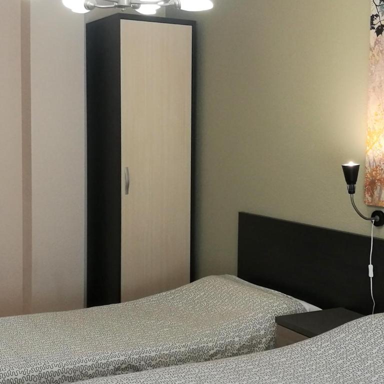 Pensión Santiago - Habitación Familiar con baño - 5