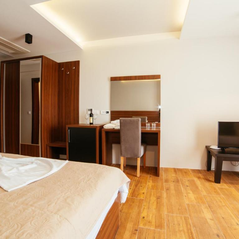 Adriatica sea & sun - King Studio with Sofa Bed - 4